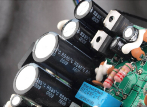 「黑金剛電容」電容器的結構、原理及作用 「黑金剛電容」電容器的結構、原理及作用